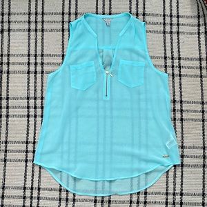 Guess sleeveless blouse